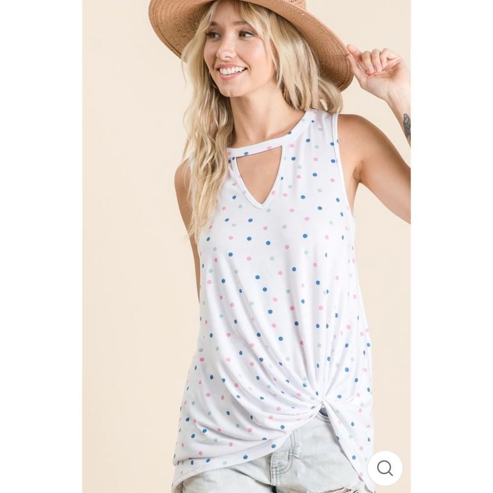 Polka Dot Twisted Hem Keyhole Tank - Picture 7 of 8